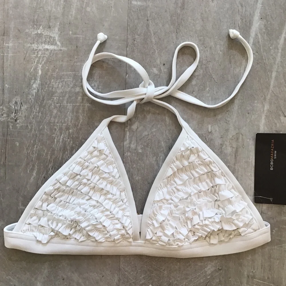 💕BCBGMAXAZRIA💕 White Ruffle Triangle Bikini Top